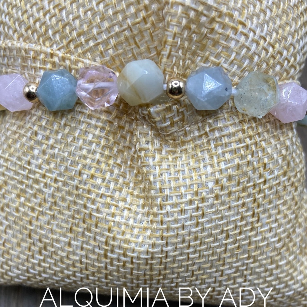 Alquimia Aragonite and big freshwater pearl hand made statement beaded bracelet - Picture 5 of 5